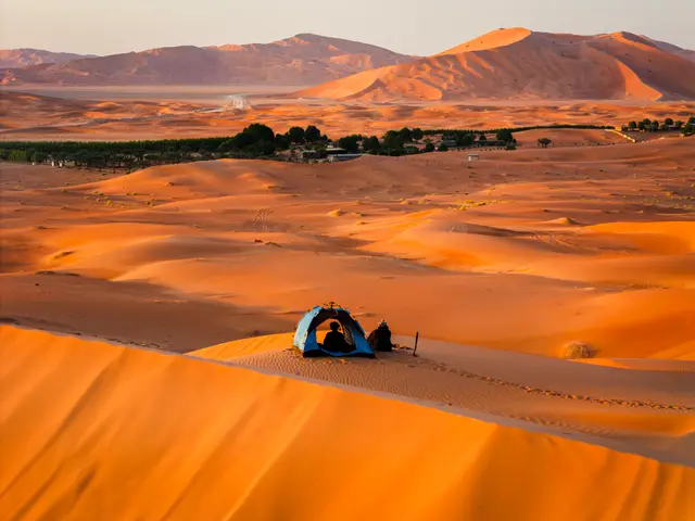 الرمال الذهبيه